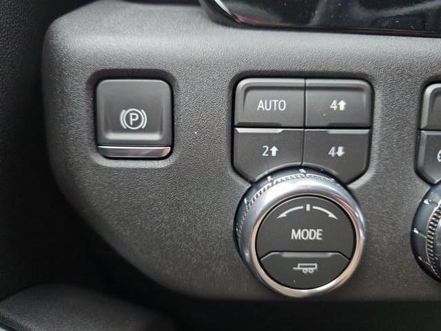 New 2026 GMC Sierra 2500 SLT image 30