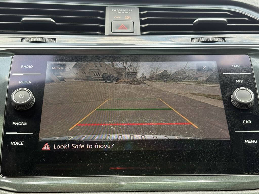 Used 2019 Volkswagen Tiguan S AWD/4WD image 36