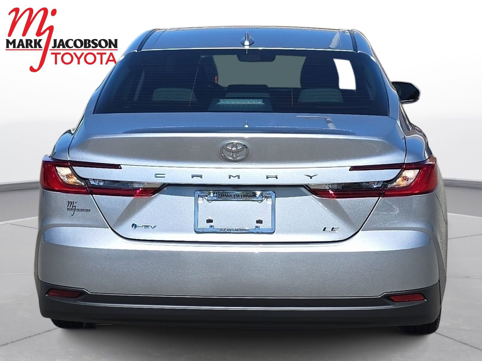 Used 2026 Toyota Camry LE w/ Convenience Package FWD image 6