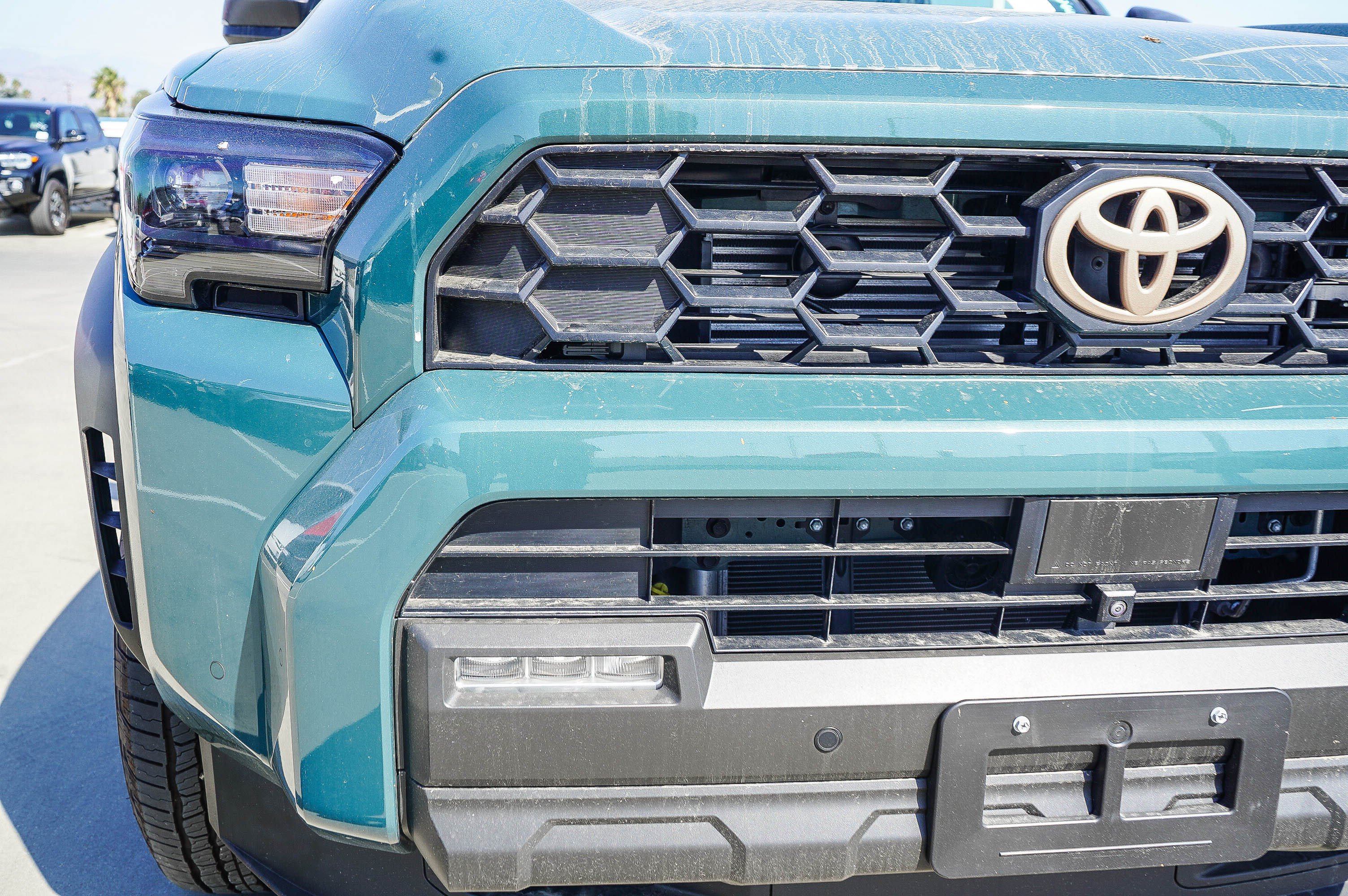 Used 2025 Toyota 4Runner TRD Off-Road Premium AWD/4WD image 12