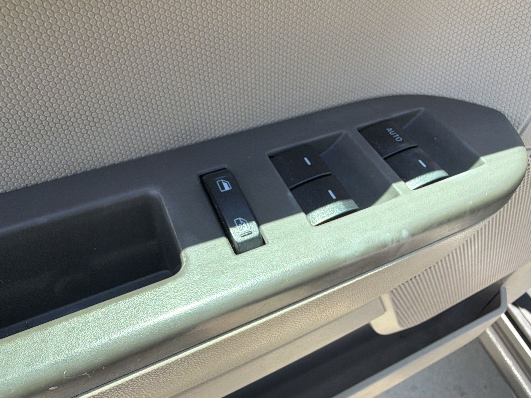 Used 2012 Ford Escape XLS FWD image 12