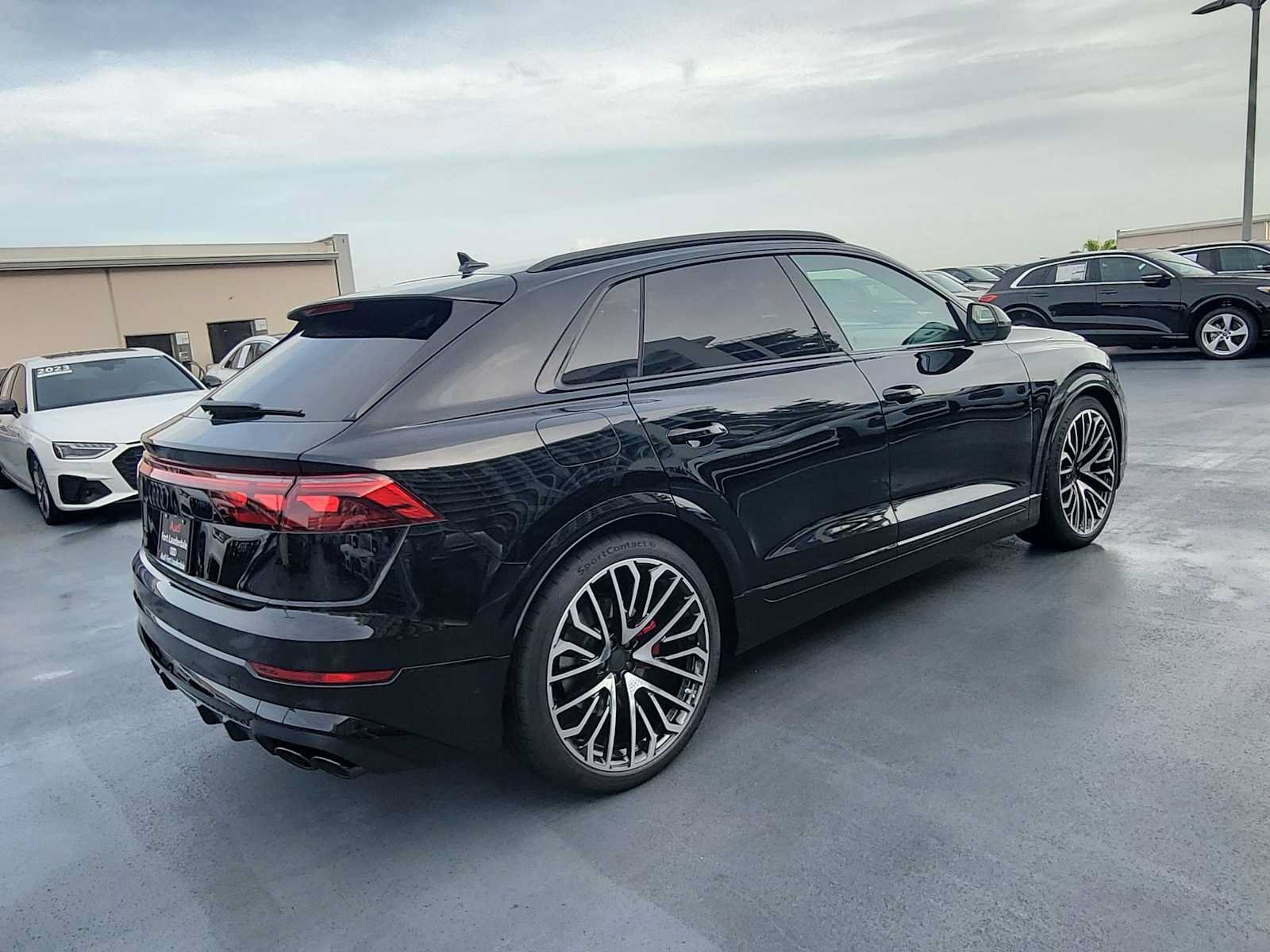 New 2026 Audi SQ8 Prestige AWD/4WD image 6