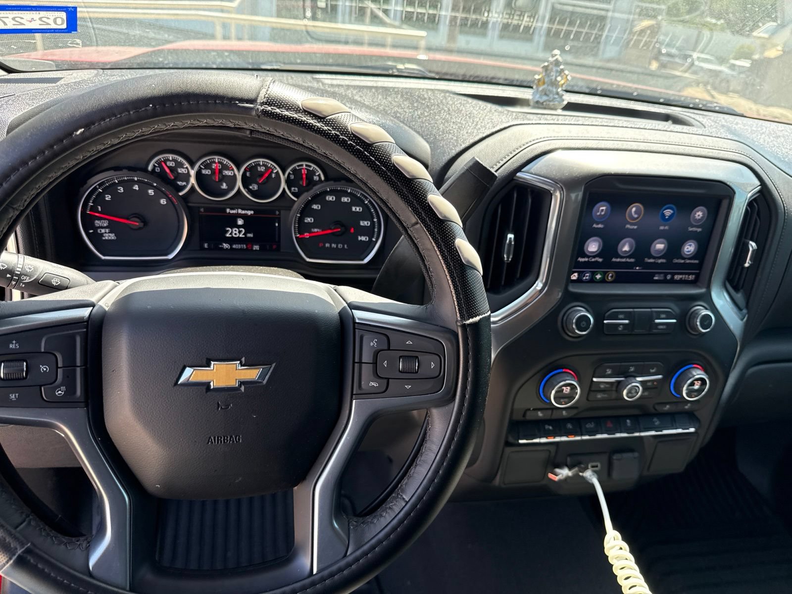 Used 2022 Chevrolet Silverado 1500 LT w/ Z71 Off-Road Package AWD/4WD image 27