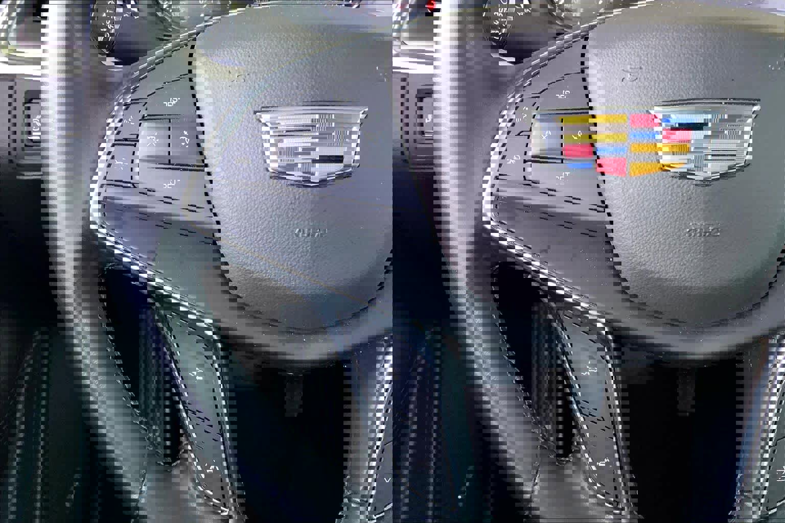 Used 2024 Cadillac XT5 Luxury image 23