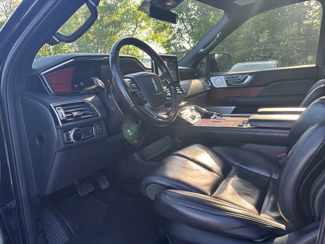 Certified 2021 Lincoln Navigator Reserve w/ Luxury Package AWD/4WD image 14
