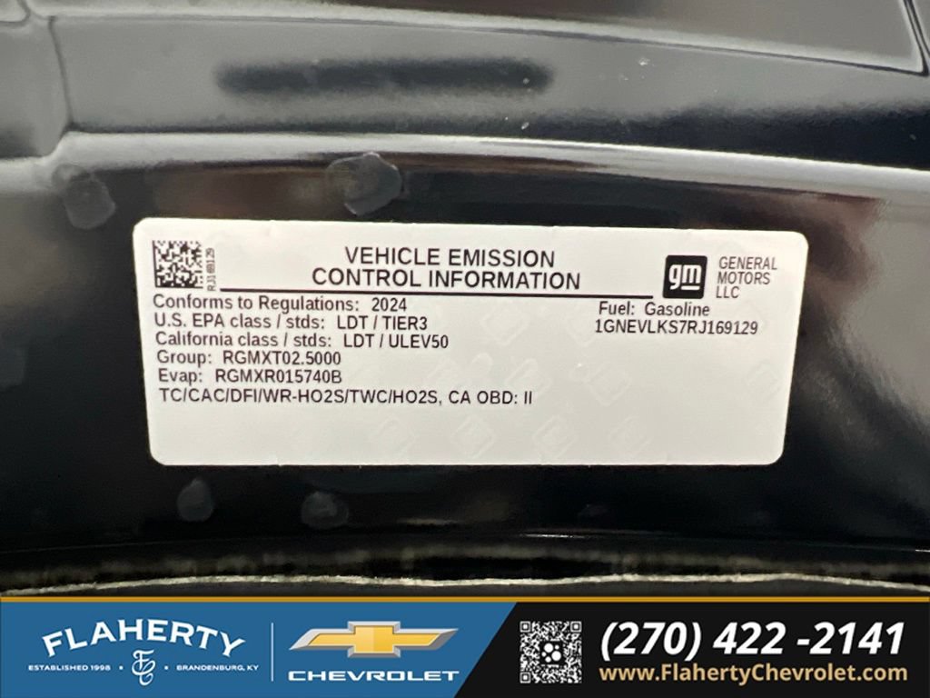 Used 2024 Chevrolet Traverse RS w/ LPO, Floor Liner Package AWD/4WD image 17