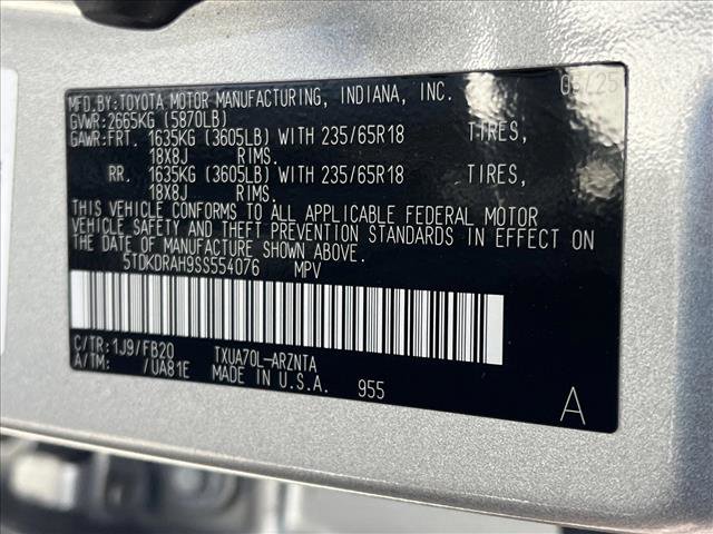 Certified 2025 Toyota Highlander LE image 25