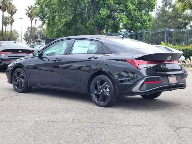 New 2026 Hyundai Elantra Sport FWD image 3