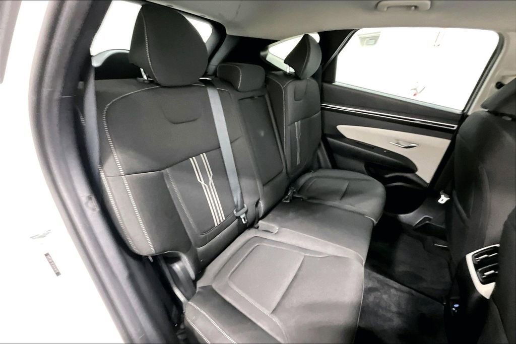 Used 2023 Hyundai Tucson SEL AWD/4WD image 32
