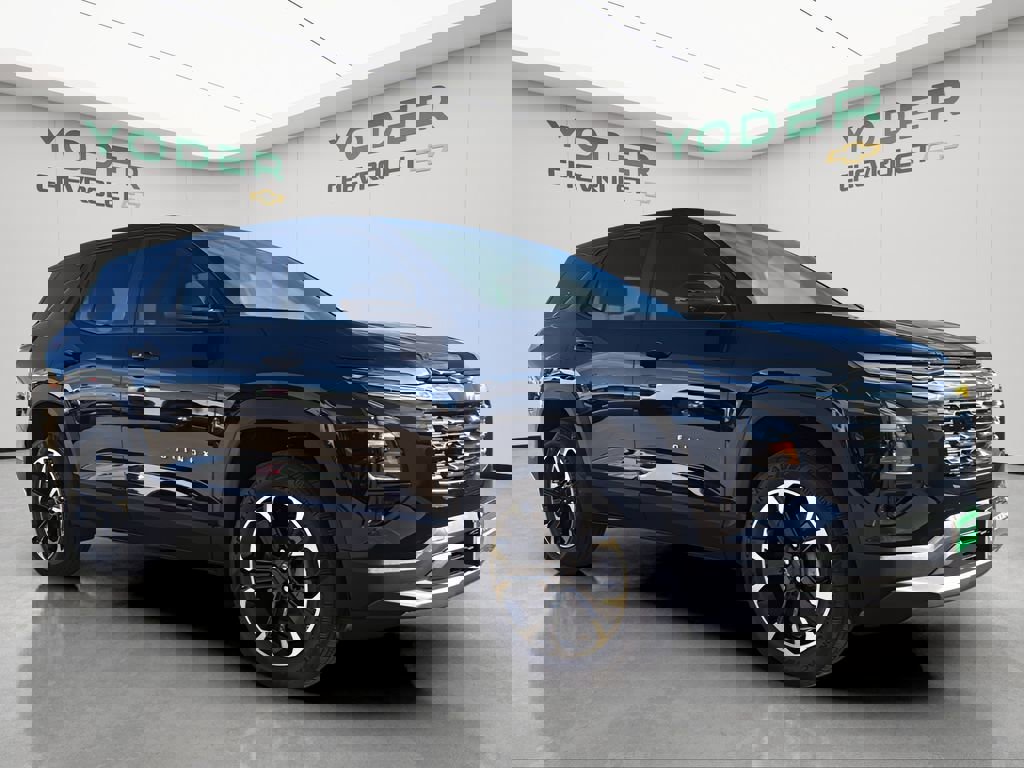 New 2026 Chevrolet Equinox LT w/ Convenience Package II image 2