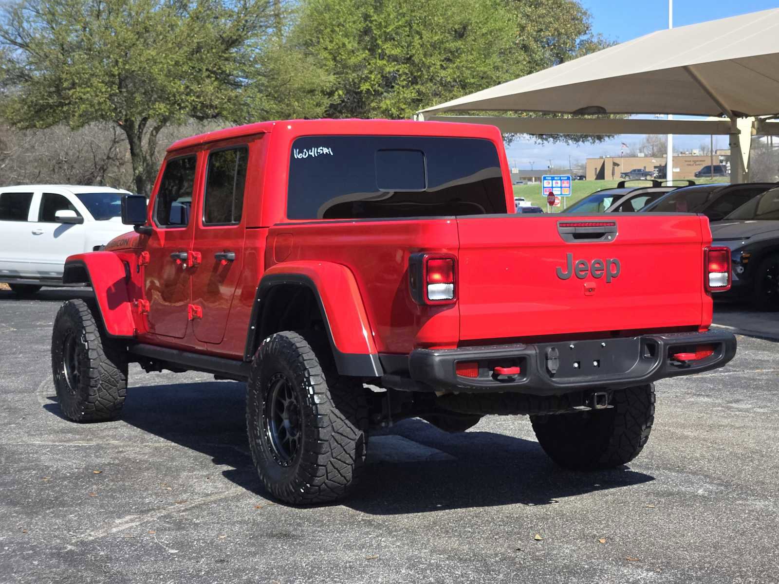 Used 2022 Jeep Gladiator Rubicon w/ Trailer Tow Package image 5