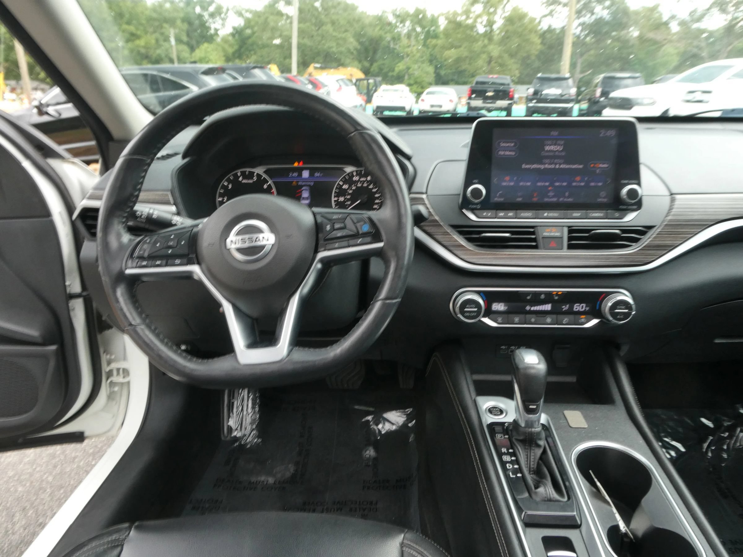 Used 2019 Nissan Altima 2.5 Platinum FWD image 15