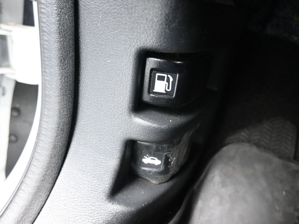 Used 2021 Honda CR-V EX-L image 28
