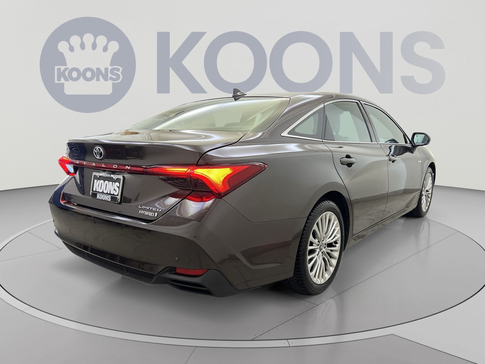 Used 2020 Toyota Avalon Limited w/ Advanced Safety Package FWD image 8