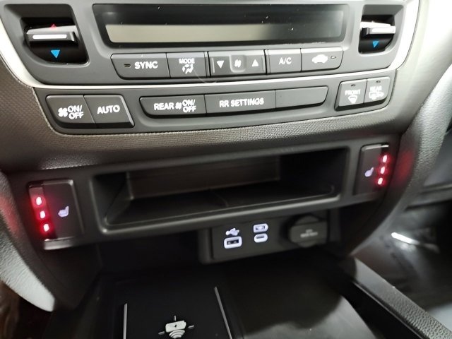 Used 2025 Honda Ridgeline TrailSport image 35