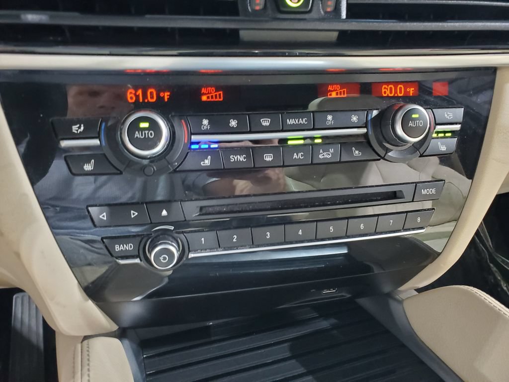 Used 2018 BMW X6 xDrive35i AWD/4WD image 36