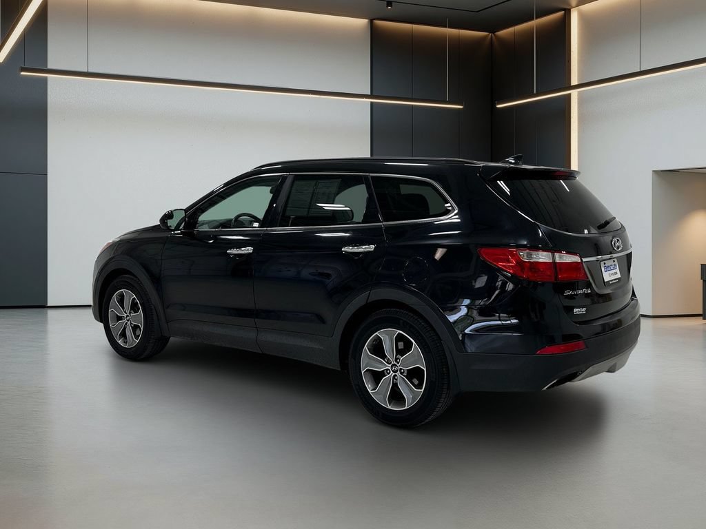 Used 2016 Hyundai Santa Fe SE AWD/4WD image 3