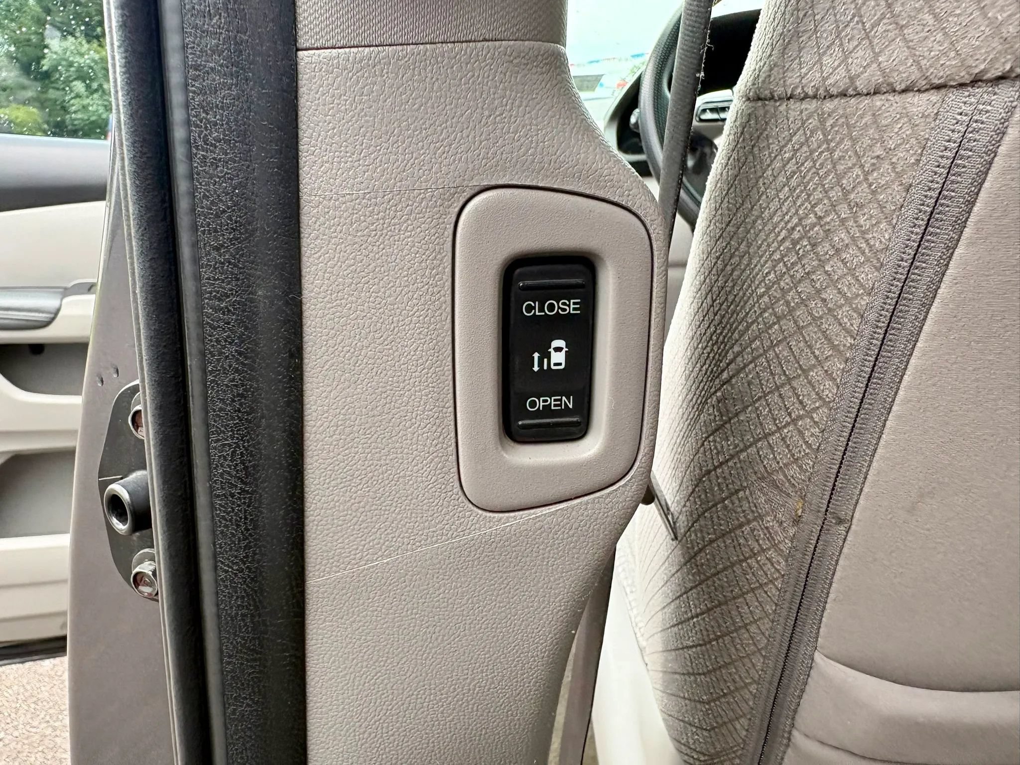 Used 2016 Honda Odyssey EX image 12
