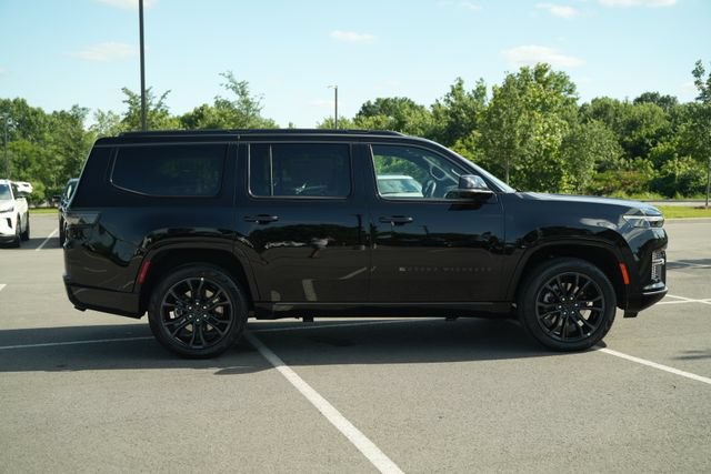 New 2026 Jeep Grand Wagoneer Summit AWD/4WD image 8