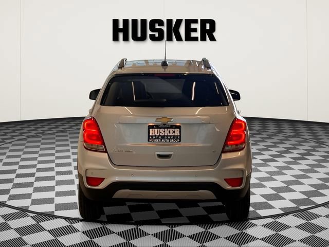 Used 2020 Chevrolet Trax LT w/ Driver Confidence Package AWD/4WD image 4