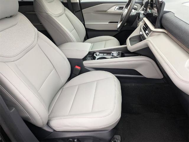 New 2026 Ford Explorer Active image 21