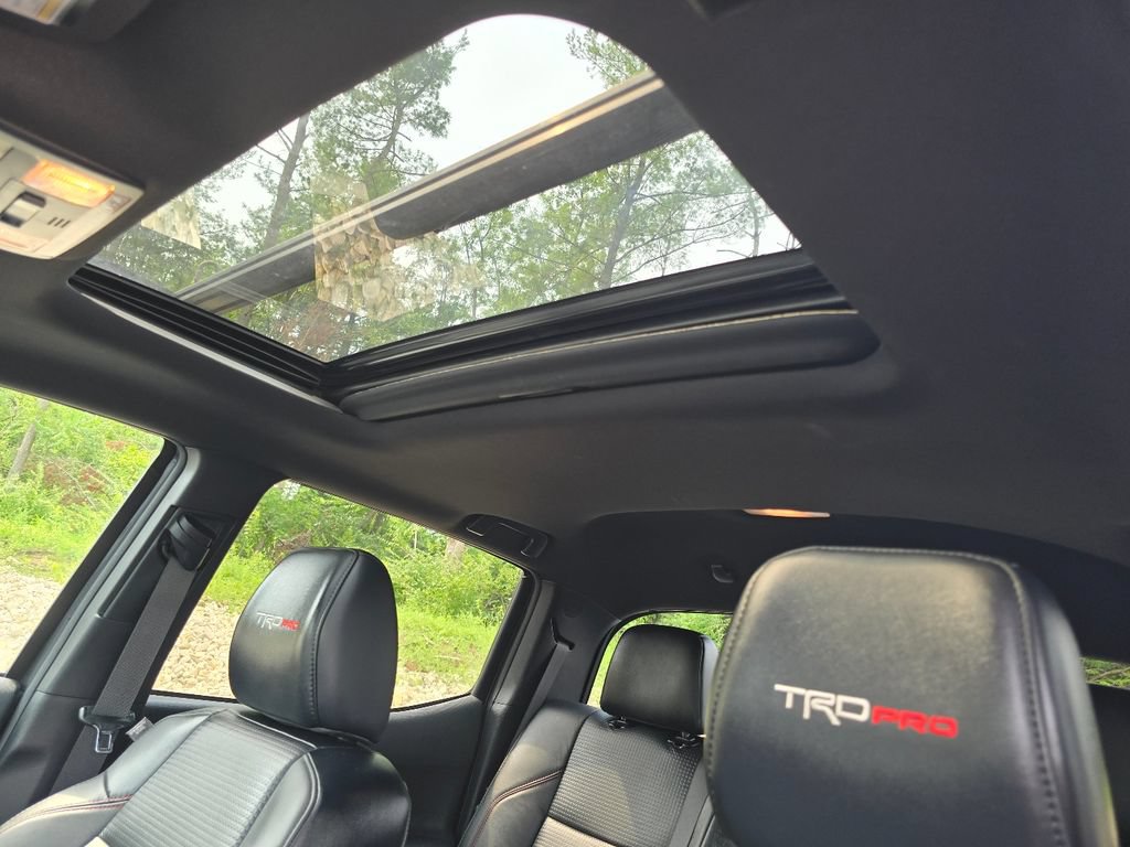 Used 2020 Toyota Tacoma TRD Pro AWD/4WD image 3