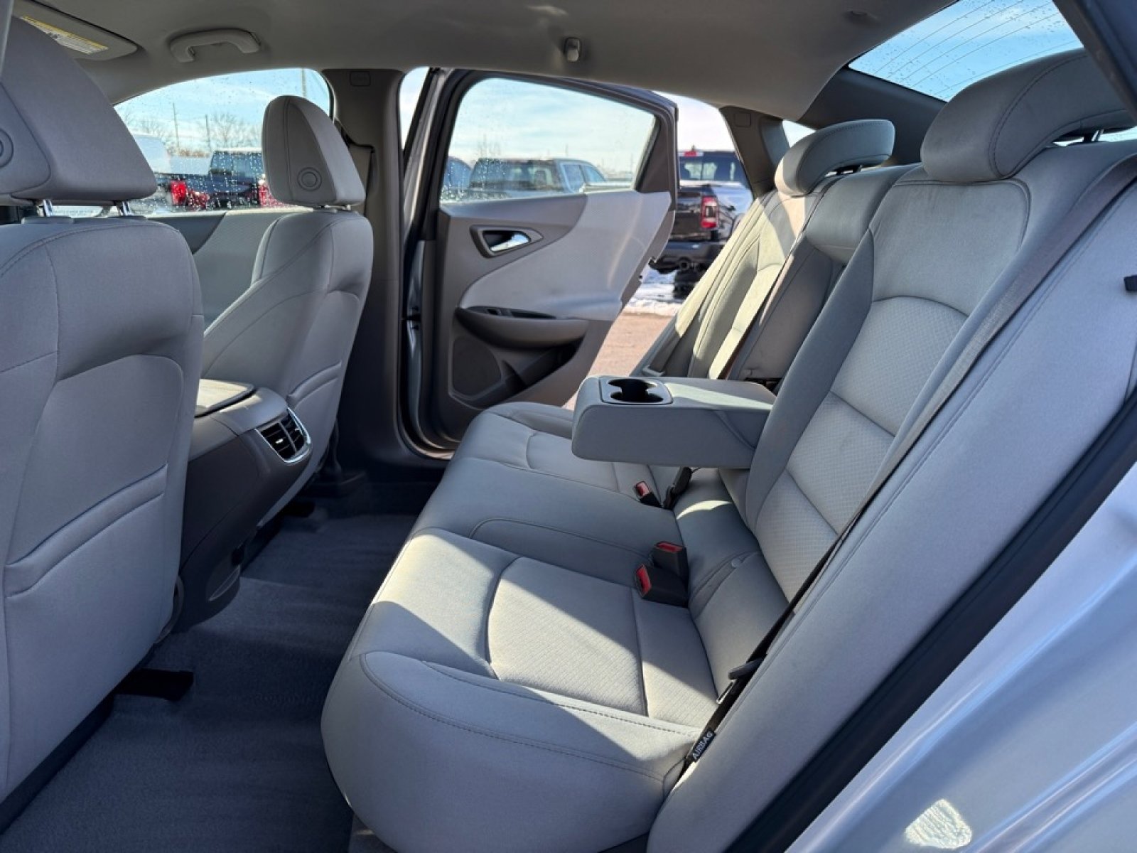 Used 2020 Chevrolet Malibu LT image 14