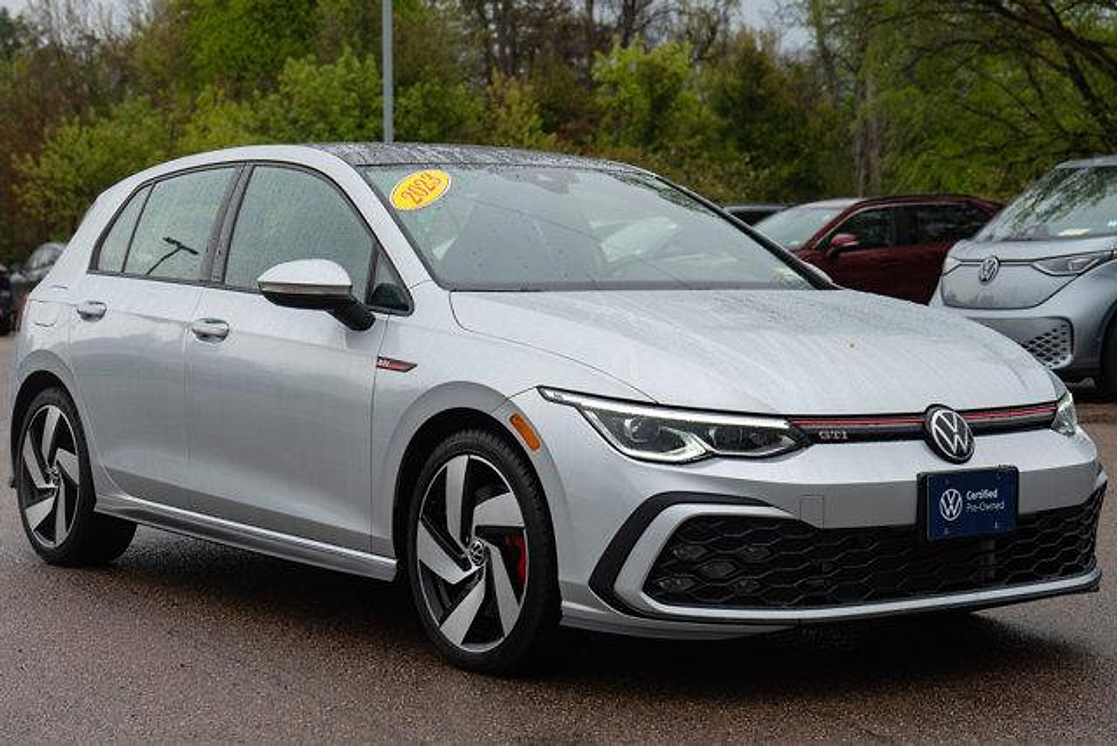 Certified 2023 Volkswagen GTI SE FWD image 8