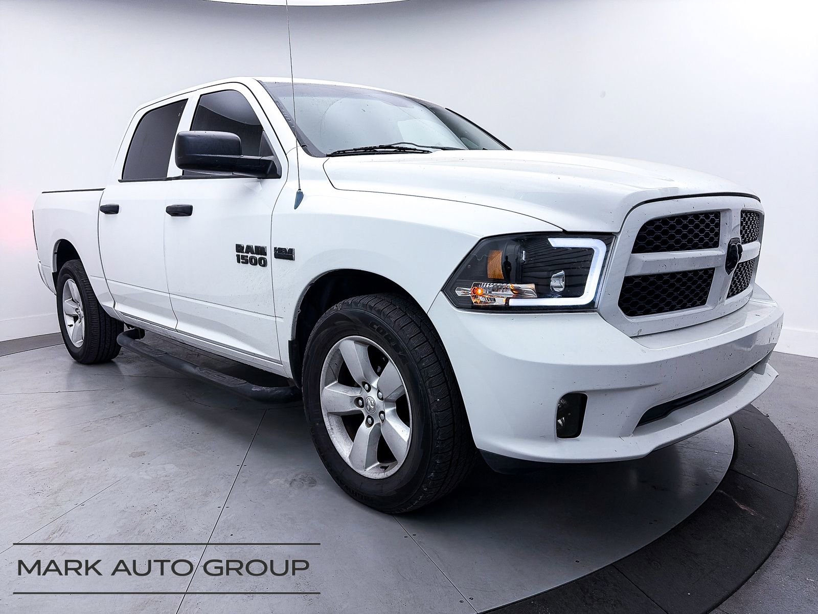 Used 2013 RAM 1500 Express image 1