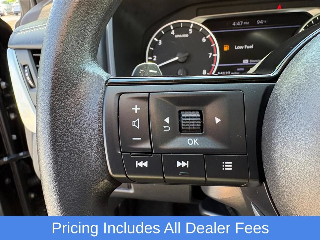 Used 2023 Nissan Rogue SV AWD/4WD image 14