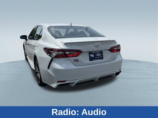Used 2023 Toyota Camry SE FWD image 6