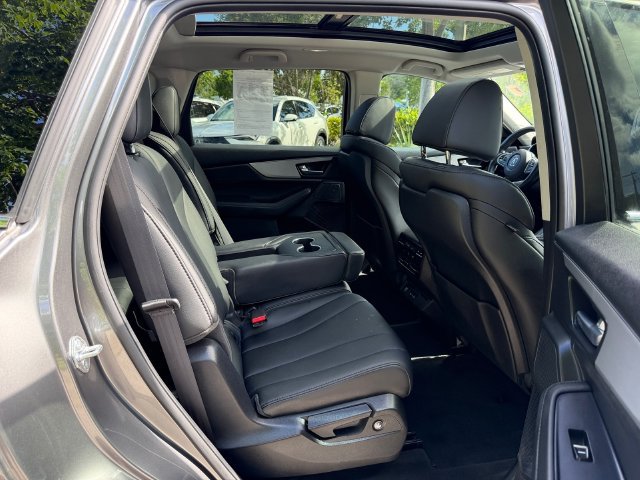 Certified 2025 Acura MDX FWD image 17