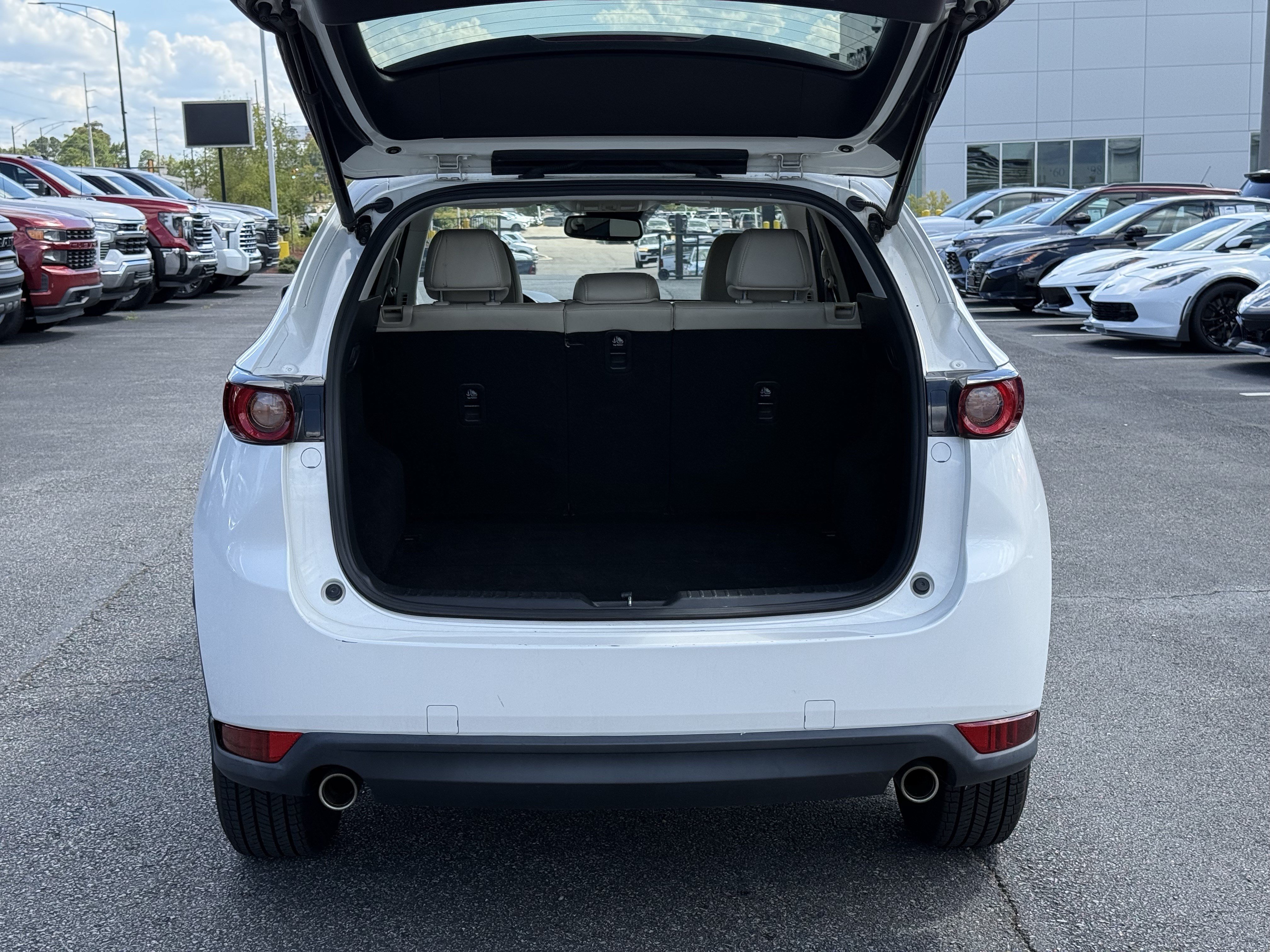 Used 2019 MAZDA CX-5 Touring FWD image 34
