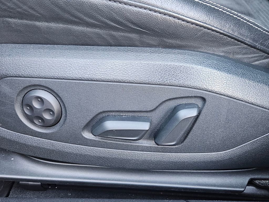 Used 2020 Audi A4 2.0T Premium Plus w/ Premium Plus Package image 12