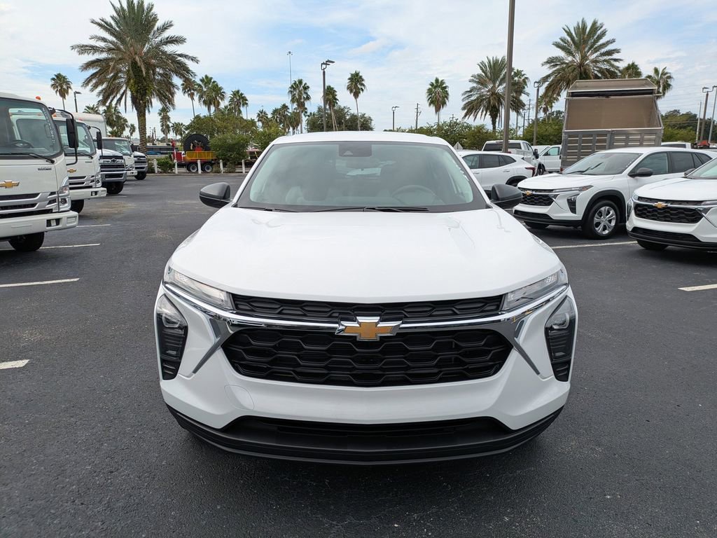 New 2026 Chevrolet Trax LS w/ Driver Confidence Package image 10