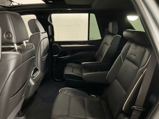 Used 2025 Cadillac Escalade Premium Luxury w/ Touring Package AWD/4WD image 31