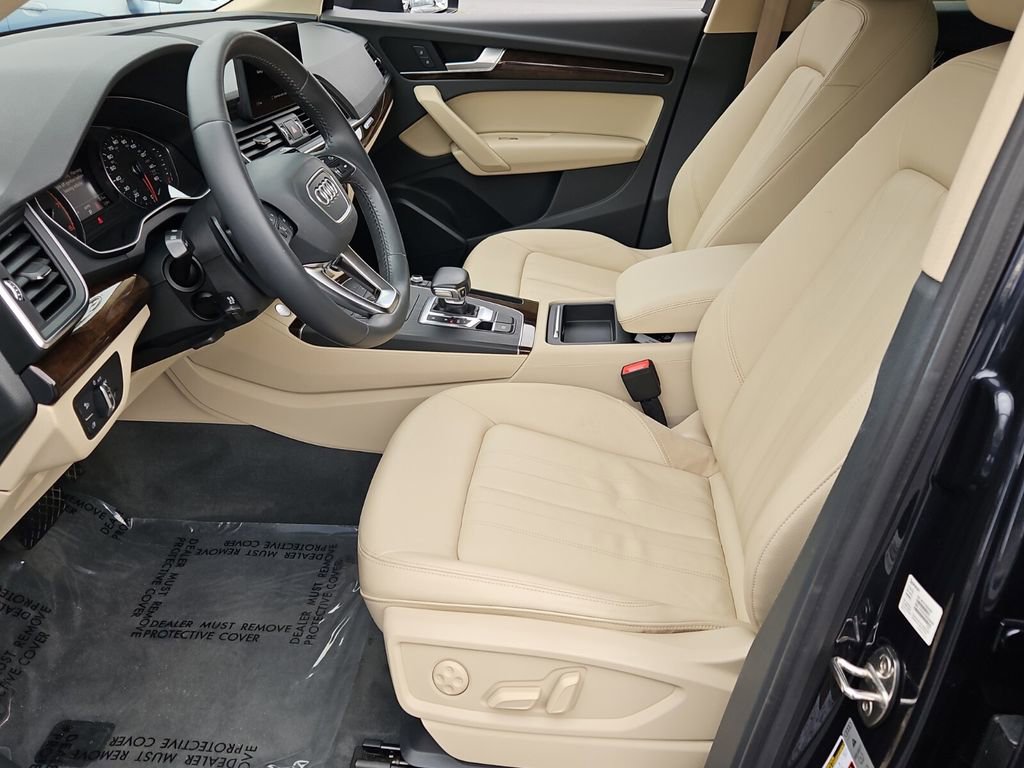 Used 2020 Audi Q5 2.0T Premium image 11