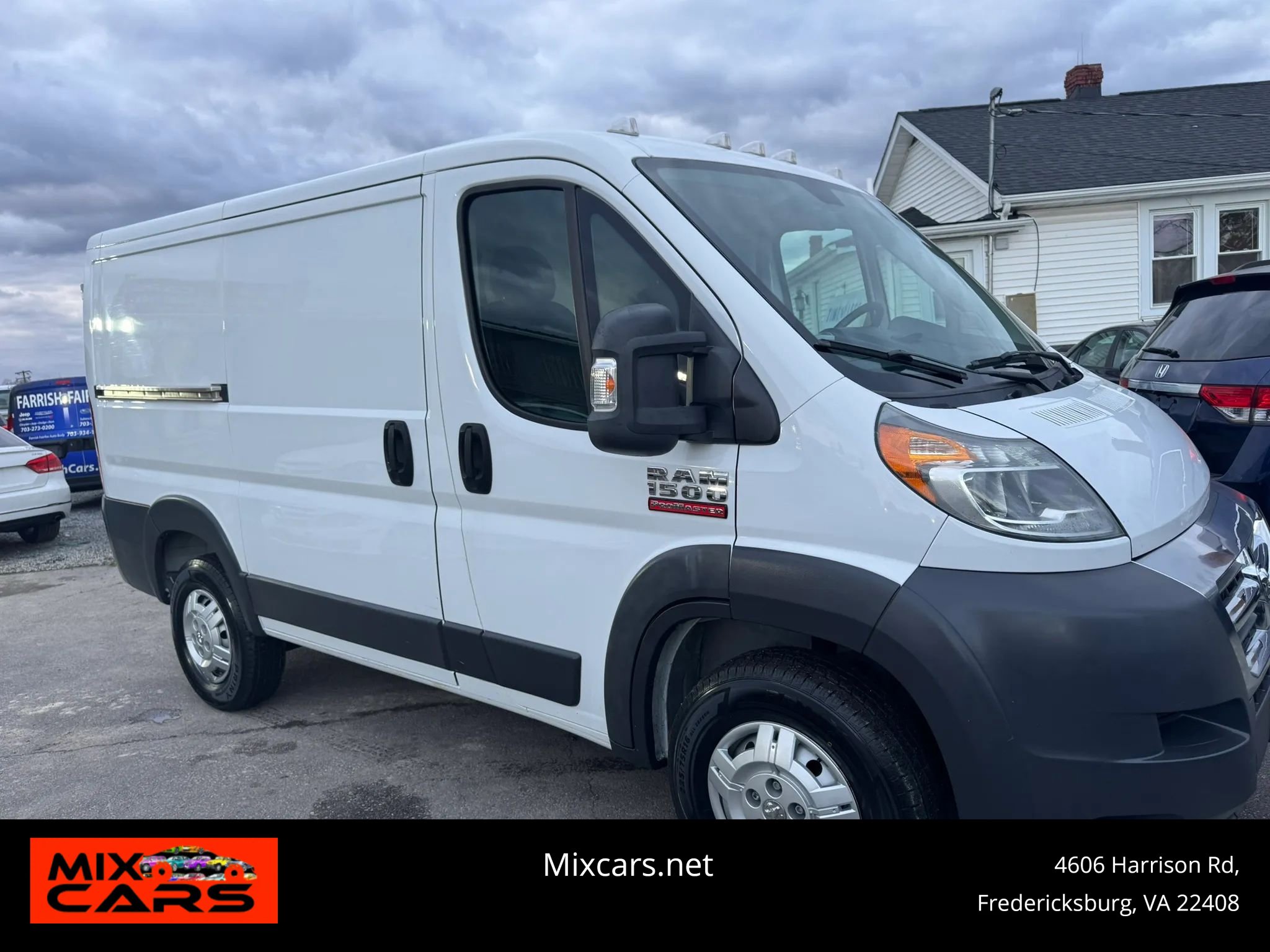 Used 2016 RAM ProMaster 1500 w/ Premium Appearance Group FWD image 1