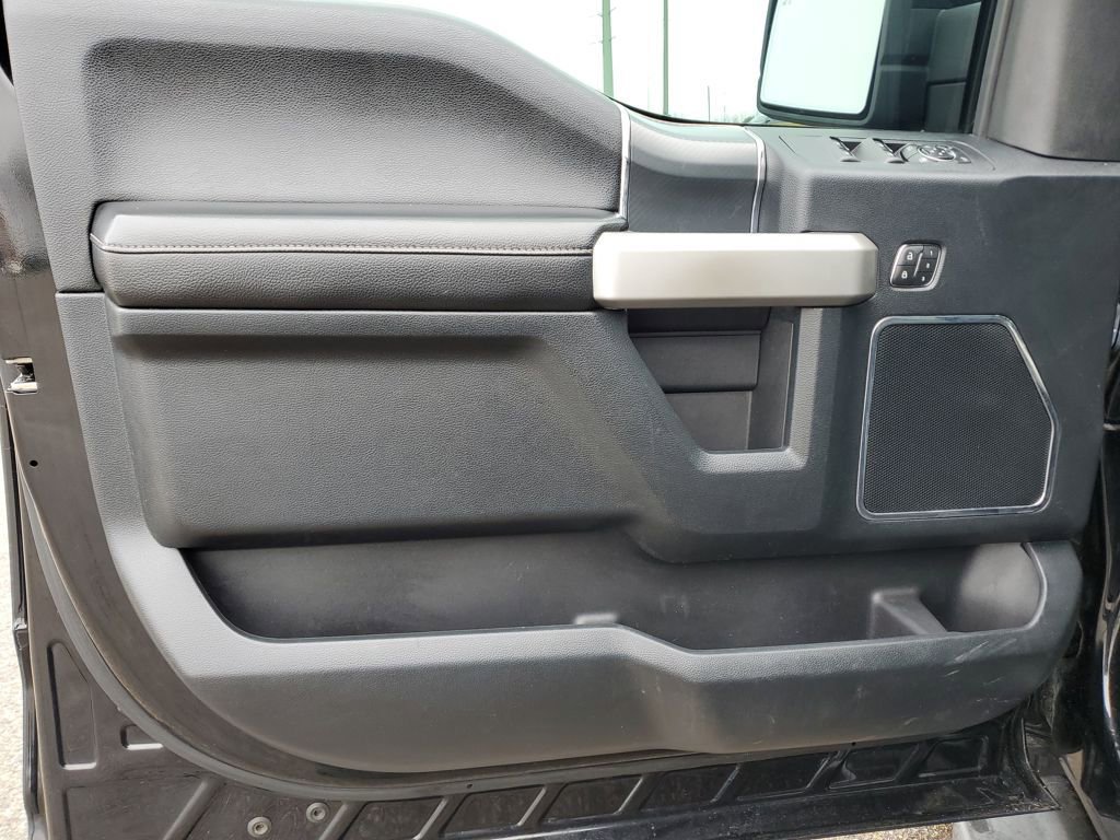 Used 2018 Ford F150 Lariat w/ Equipment Group 502A Luxury image 23