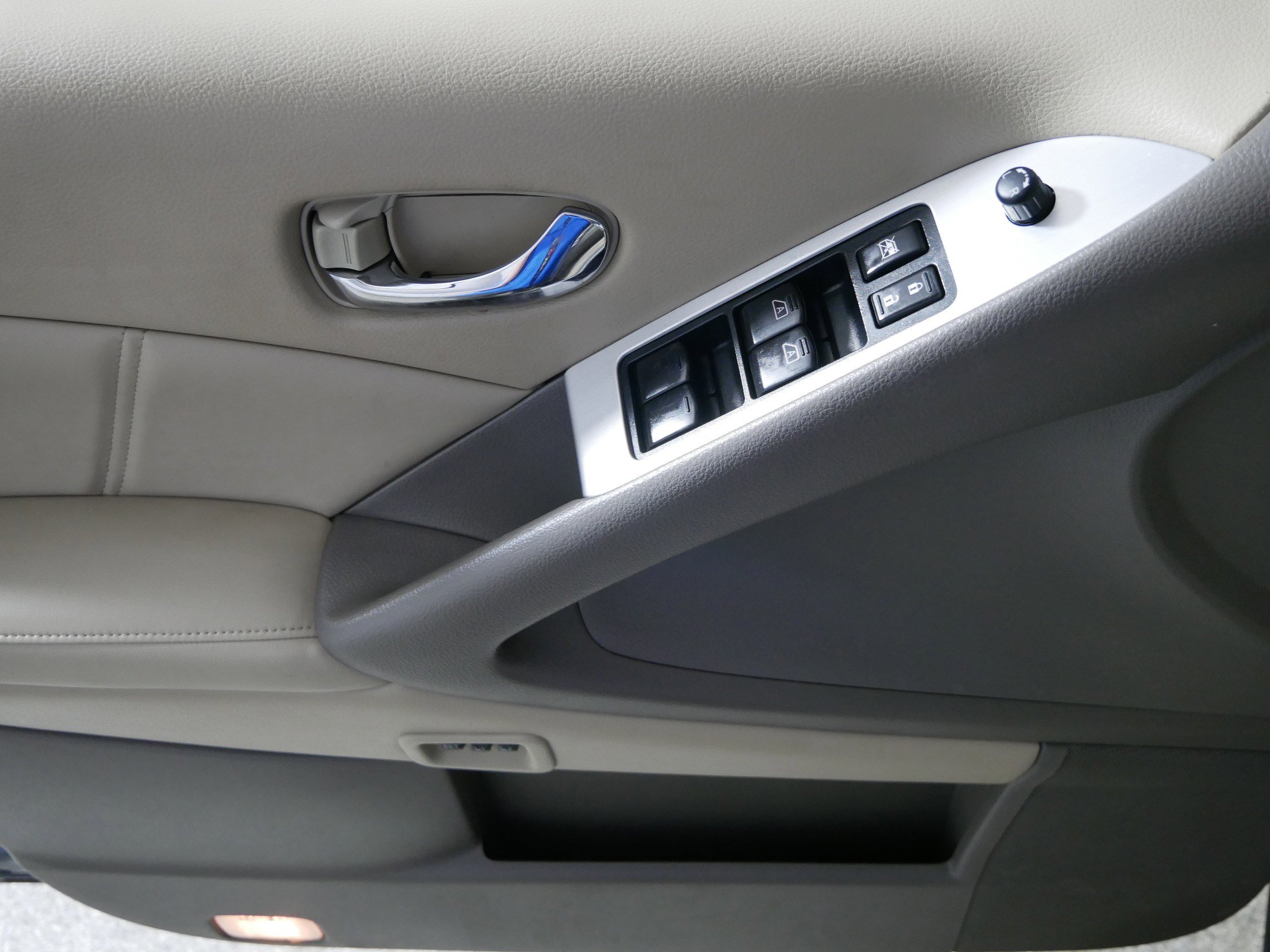 Used 2014 Nissan Murano SL AWD/4WD image 19