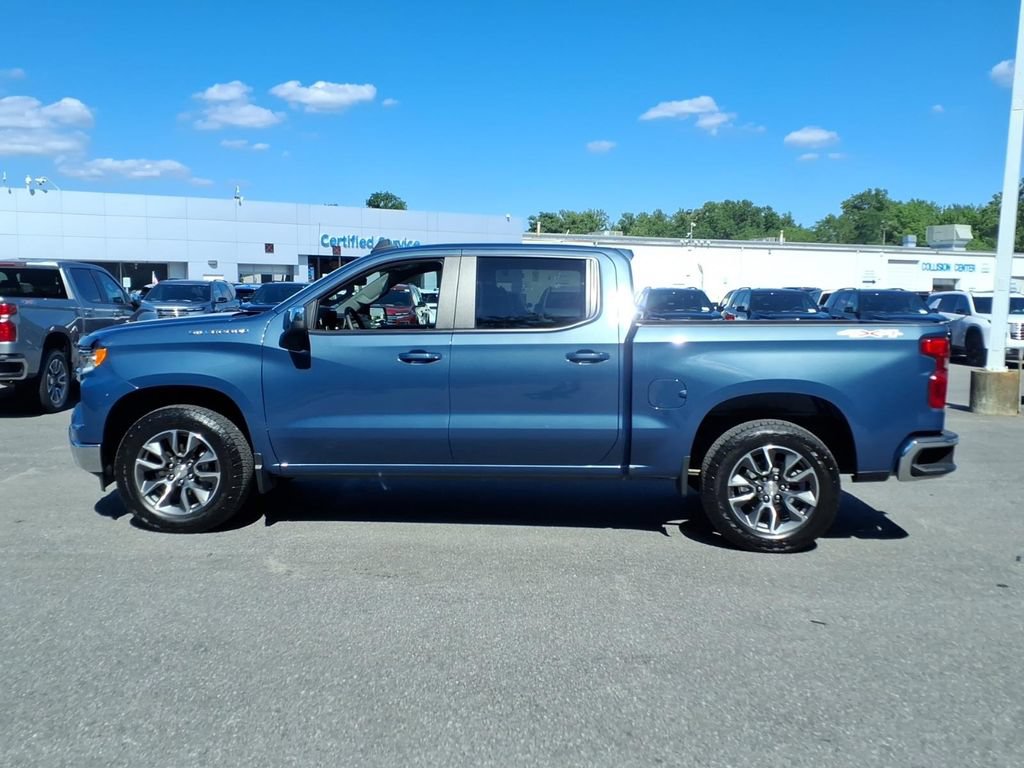 Certified 2024 Chevrolet Silverado 1500 LT AWD/4WD image 6