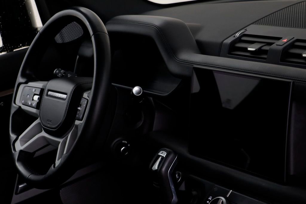 Used 2023 Land Rover Defender 130 First Edition image 24
