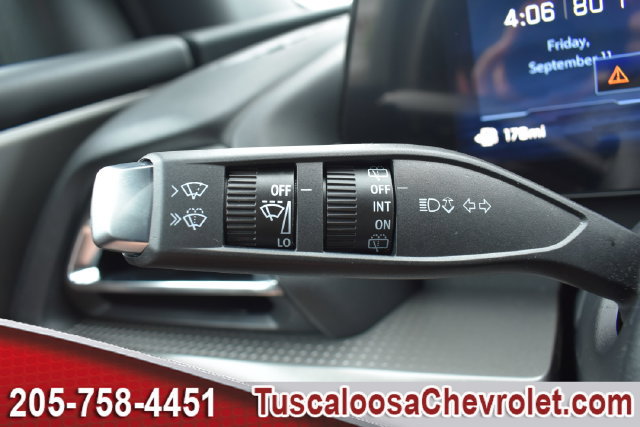 New 2027 Chevrolet Traverse LT FWD image 25