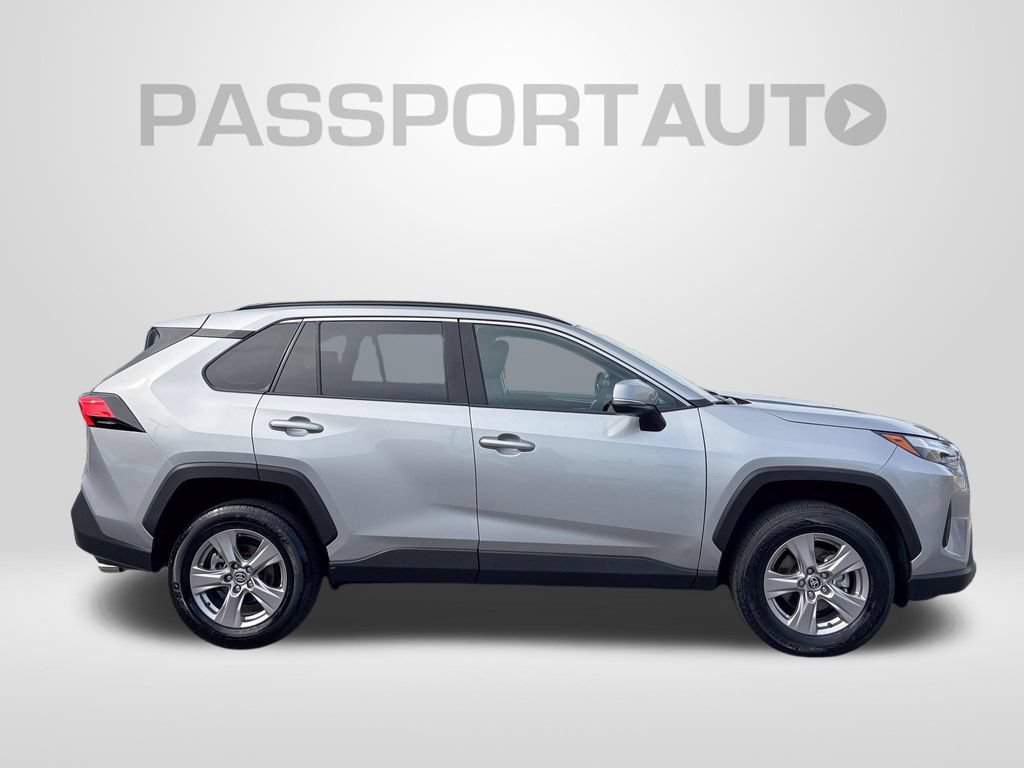Used 2025 Toyota RAV4 XLE w/ Convenience Package AWD/4WD image 9