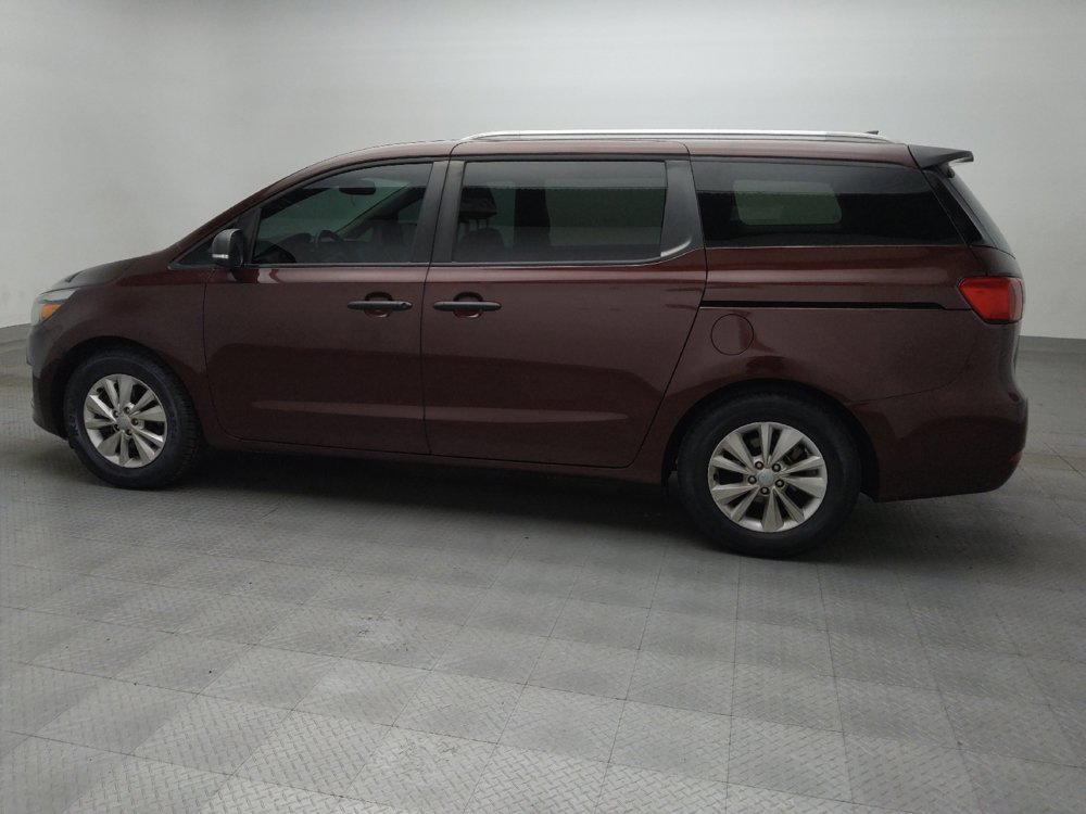 Used 2016 Kia Sedona LX w/ LX Essentials Premium Package FWD image 3