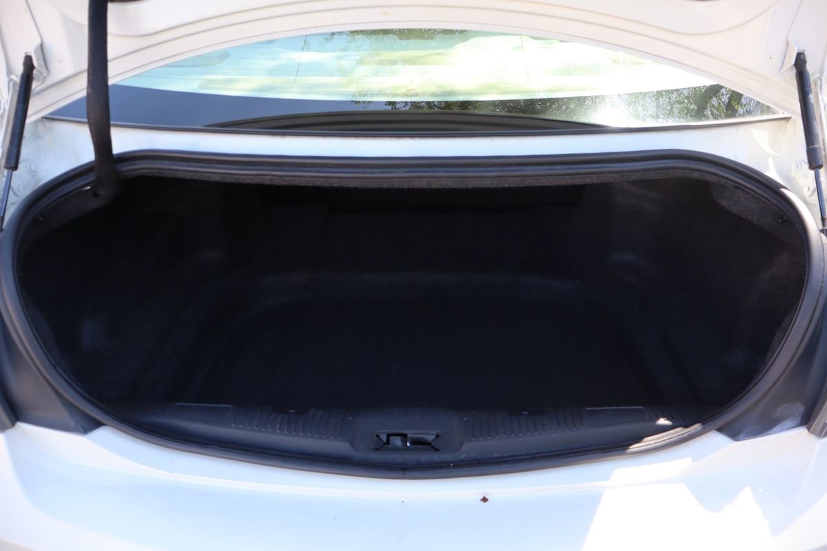 Used 2012 Lincoln MKS AWD image 14