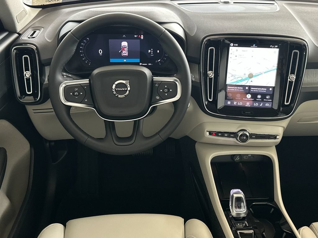 New 2026 Volvo XC40 B5 Plus w/ Protection Package Premier AWD/4WD image 13