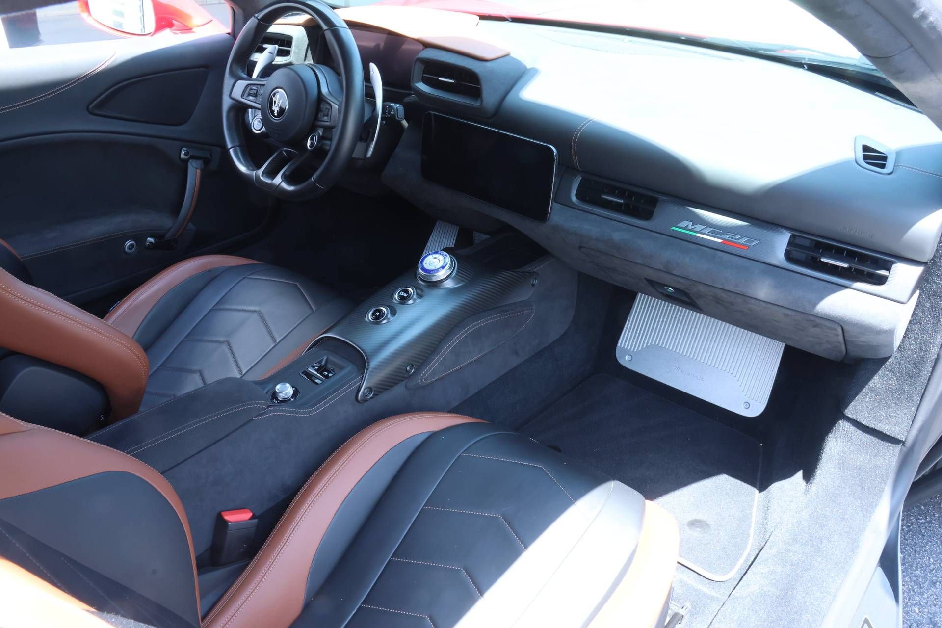 Used 2022 Maserati MC20 Coupe RWD image 21