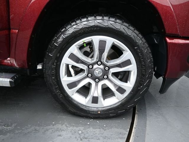 Used 2022 RAM 1500 Limited w/ Body Color Bumper Group image 20