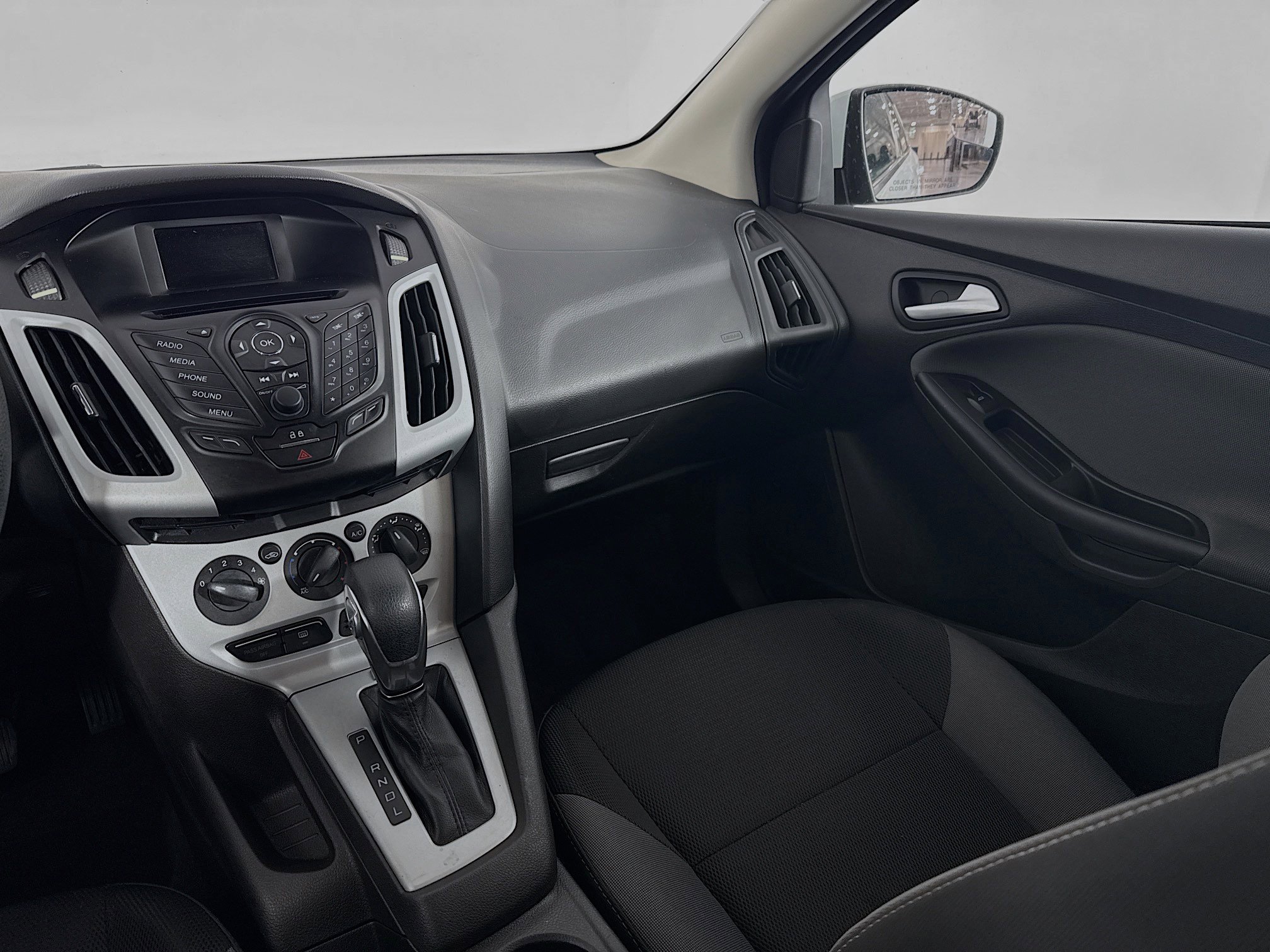 Used 2014 Ford Focus SE FWD image 21